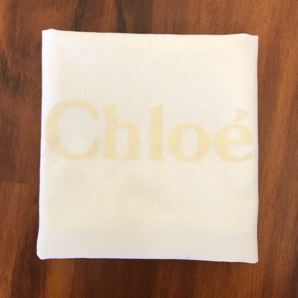 Chloe dust bag